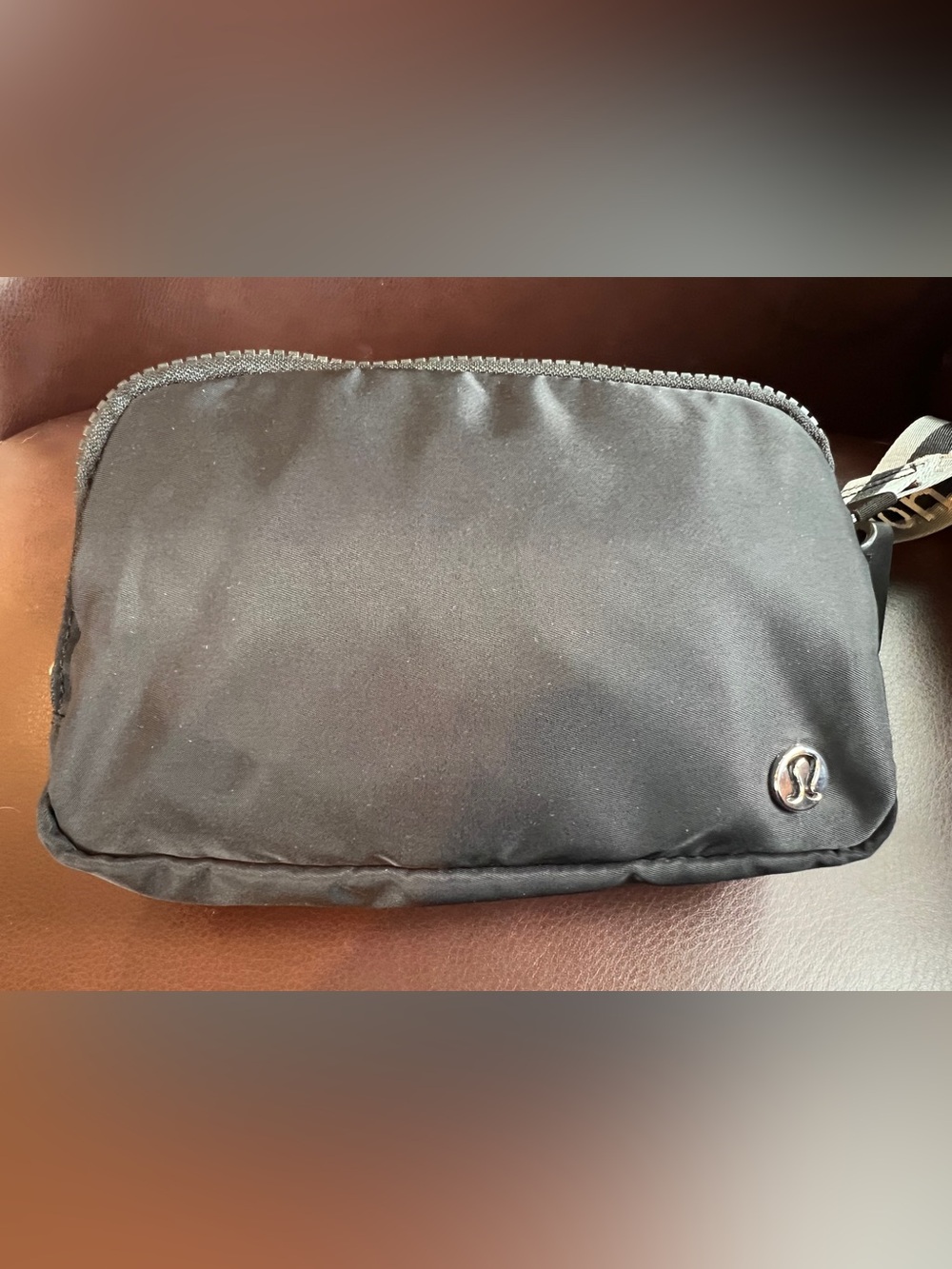 lululemon Everywhere Belt Bag 0.5L Black Waist Pack Zip Adjustable 2 Pockets